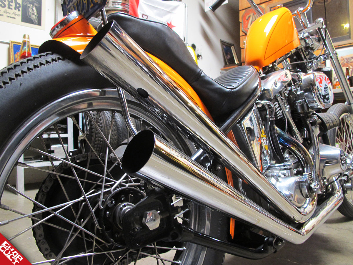 Image of the bike's exhaust pipes