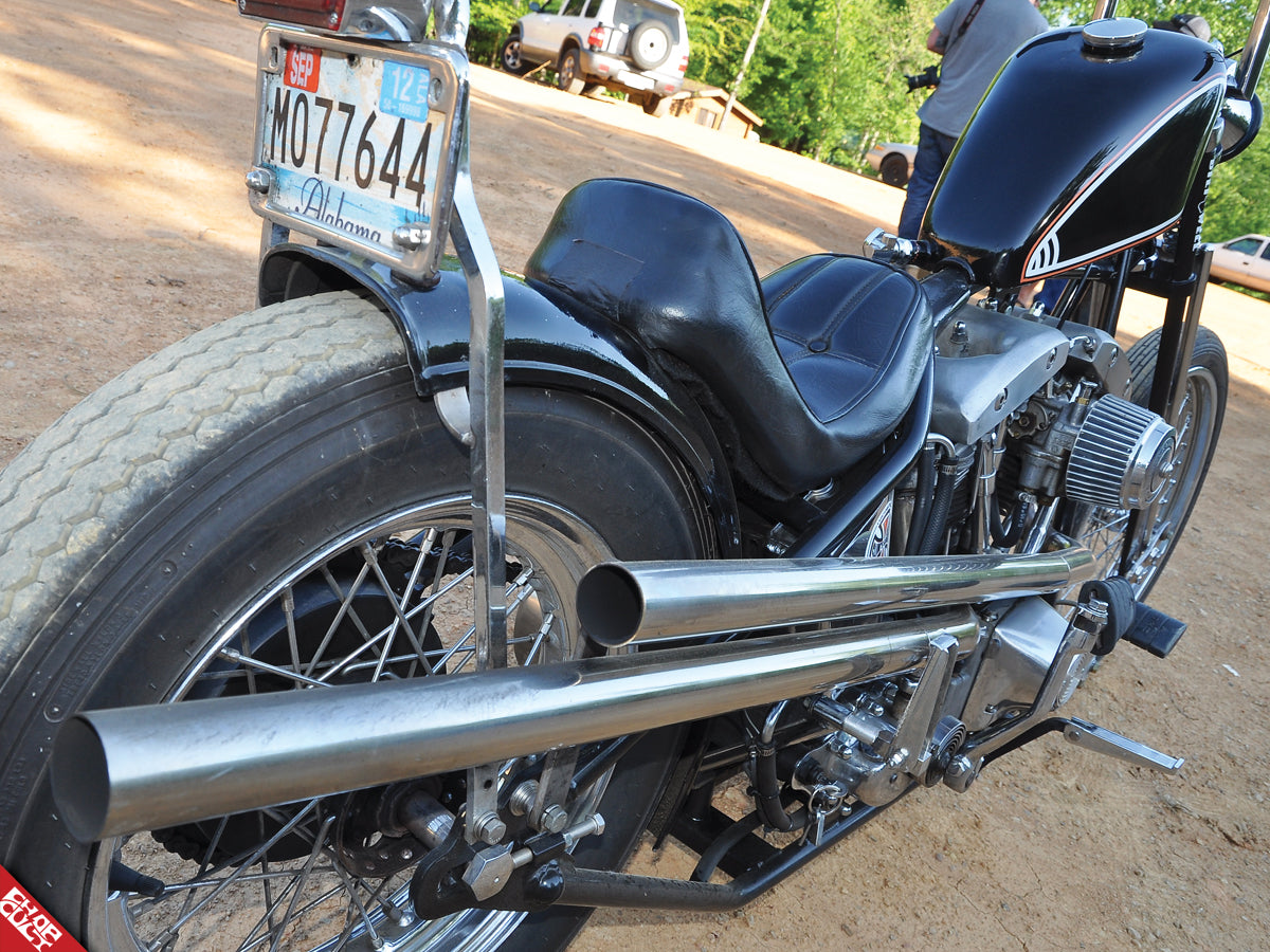 Custom shovelhead motorcycle exhaust pipes